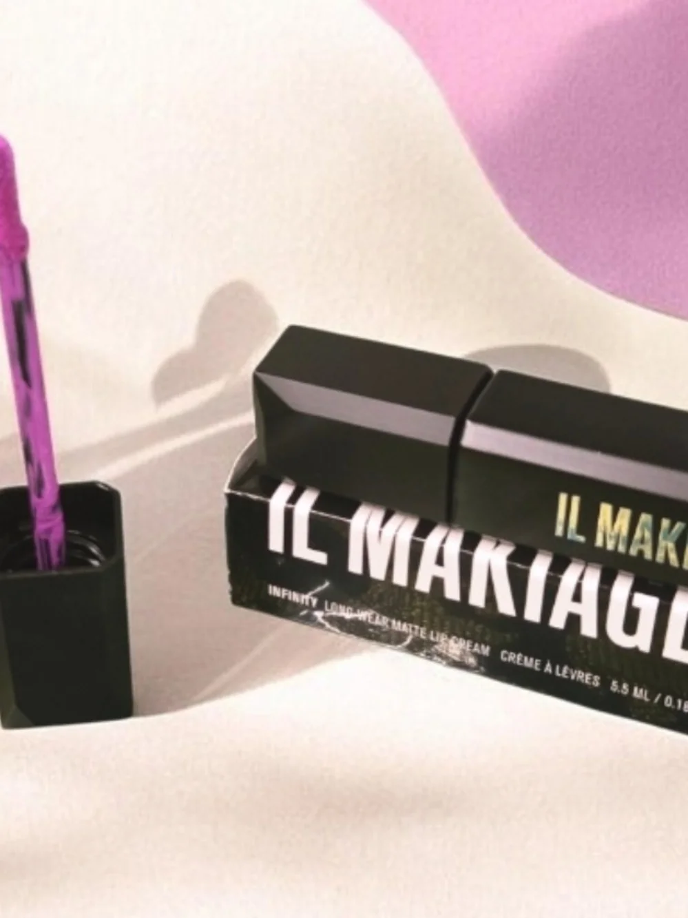 IL MAKIAGE INFINITY LONG-WEAR MATTE LIP CREAM - MATTE SNOB 402